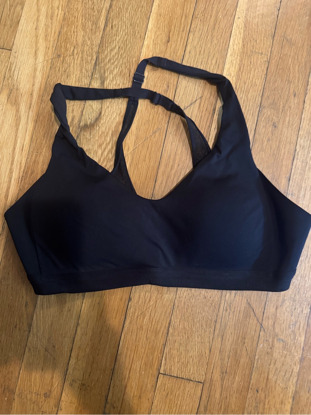 Lululemon black bra